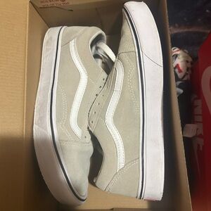 Nike Gray and White Sneakers with Suede Canvas Upper